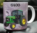 12639-hrnek-traktor-john-deere-6400.jpg